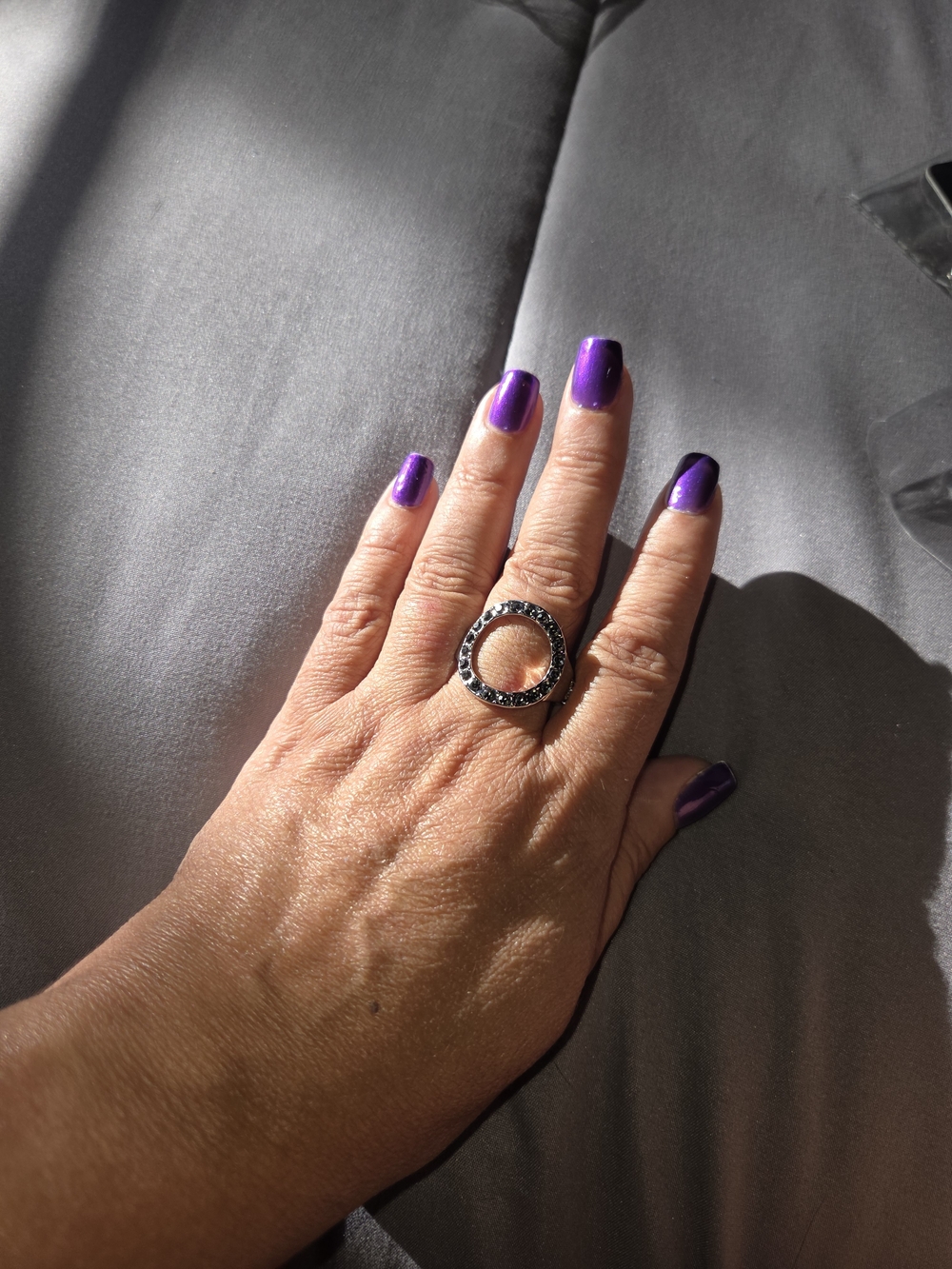 Silver Circle Pavé Ring - Purple Accents